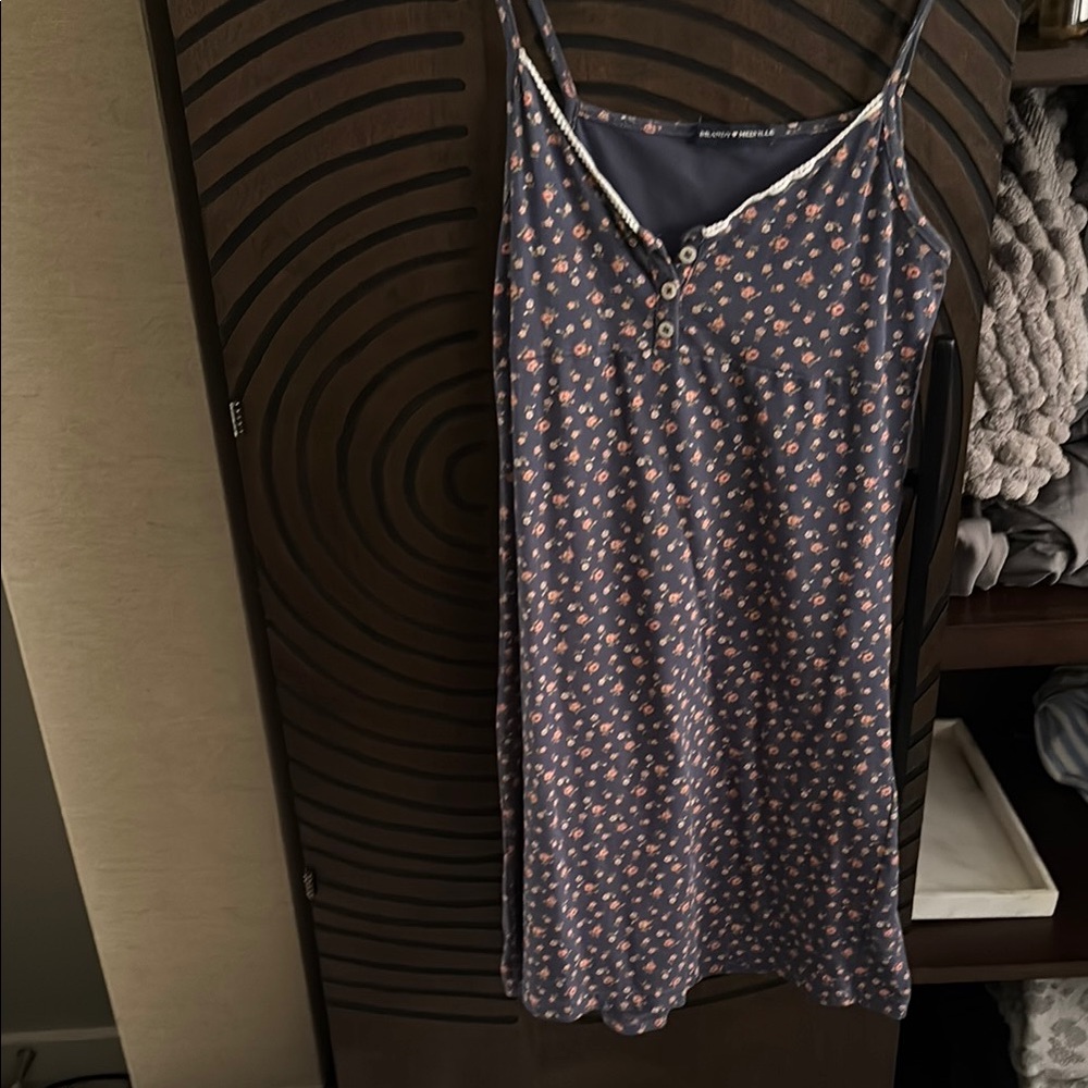 Brandy Melville floral knit dress with  Lace Trim, excellent condition